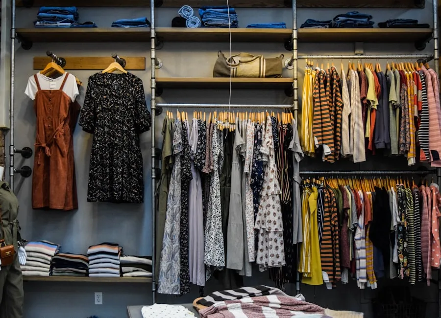 Negozi di paese: perché aprire un e-commerce (anche solo locale) conviene